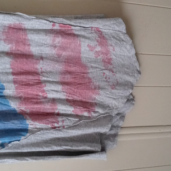 Signature Studio Short Sleeve Tee - Picture 3 of 6